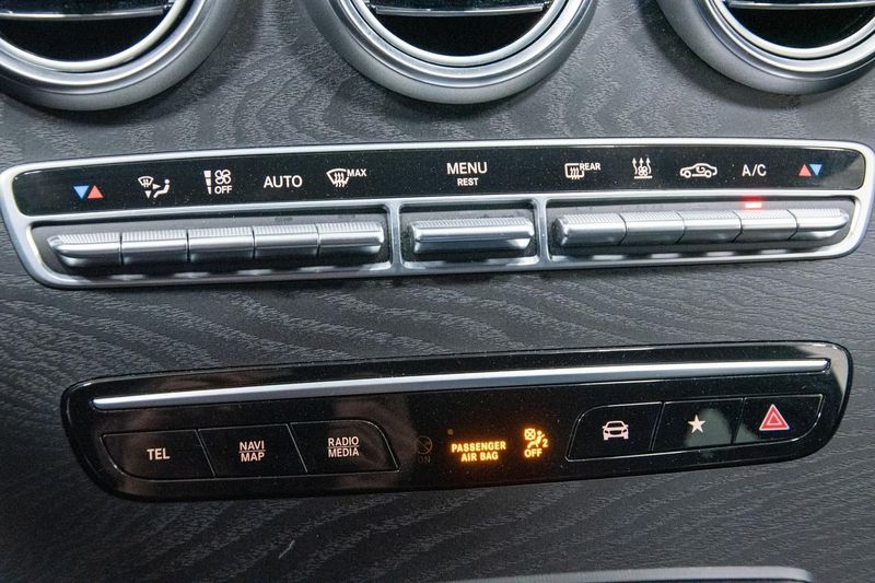 Mercedes GLC300 bild 20