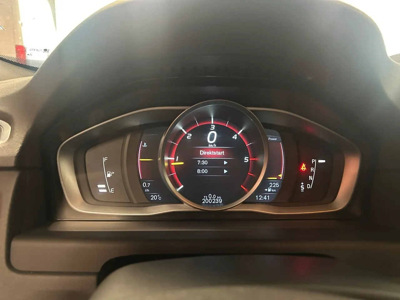 Vehicle image 21