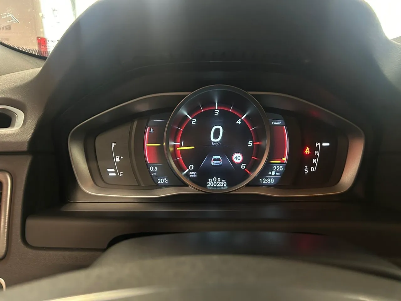 Vehicle image 20