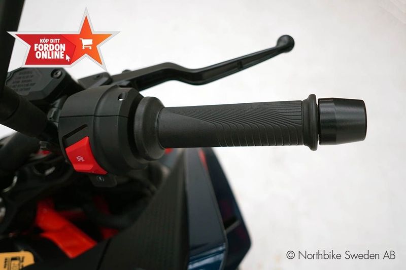 KTM 390 Duke bild 7