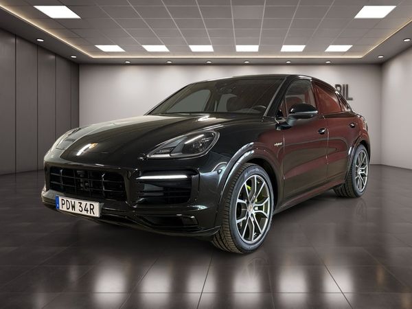 Porsche Cayenne E-Hybrid Coupé Platinum SportDesign Sportavgas "SE UTR" - 2023