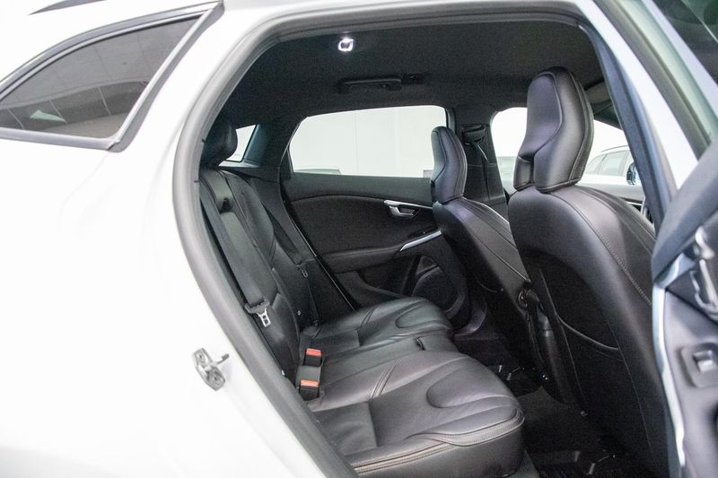 Volvo V40 bild 13