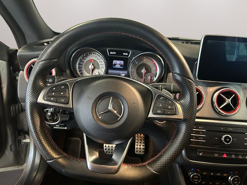 Mercedes CLA200 bild 10