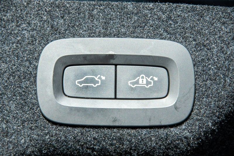 Volvo S90 bild 18