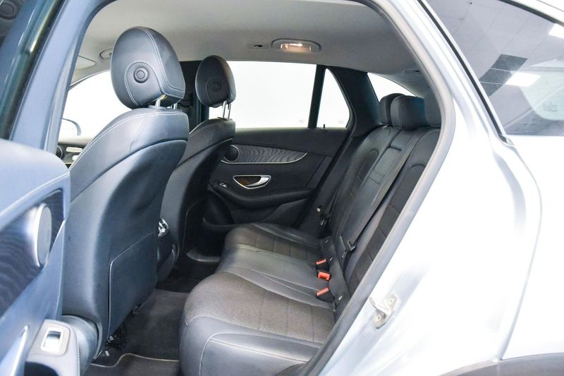 Mercedes GLC220 bild 11