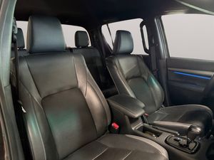 Toyota Hilux bild 13