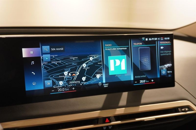 BMW iX bild 14