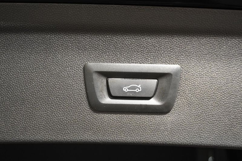 BMW iX bild 10