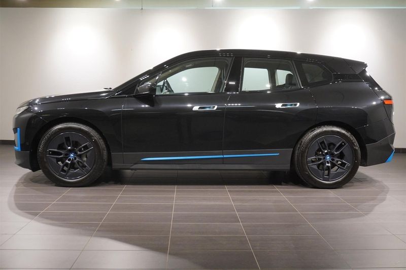 BMW iX bild 3