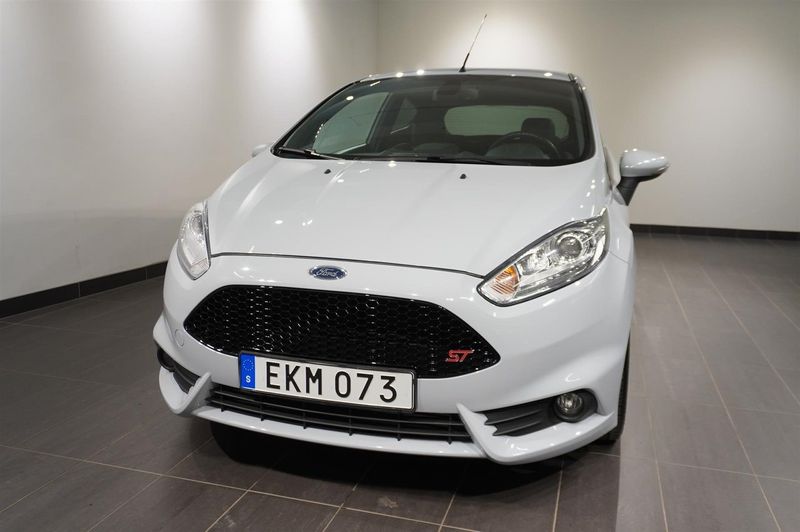 Ford Fiesta bild 5