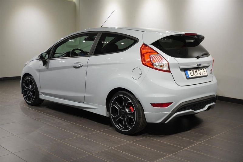 Ford Fiesta bild 4