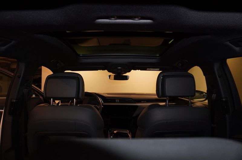Audi e-tron Sportback bild 13
