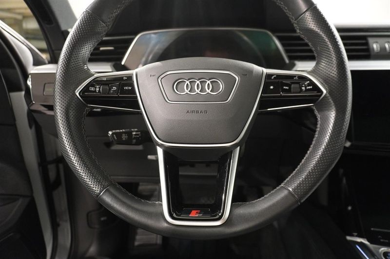 Audi e-tron Sportback bild 16
