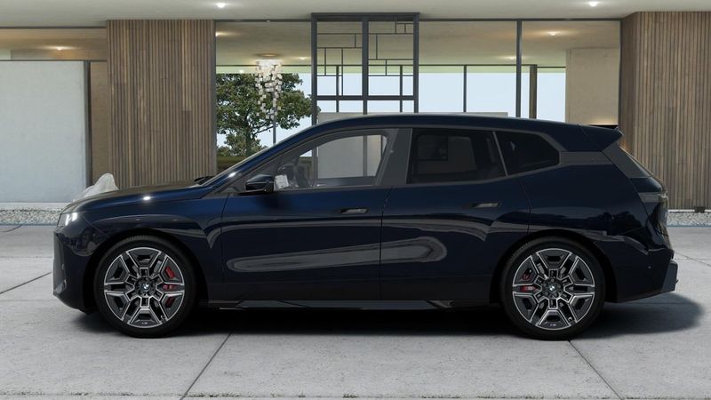 BMW iX bild 4
