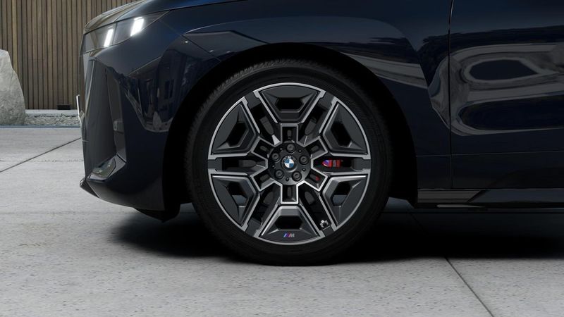 BMW iX bild 7