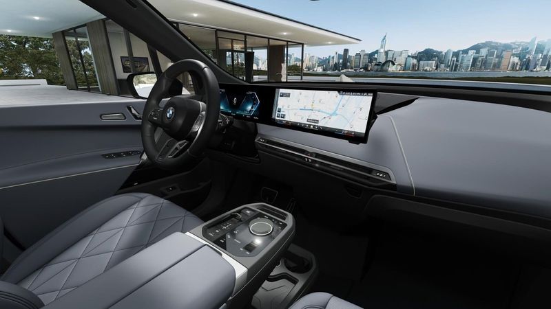 BMW iX bild 13