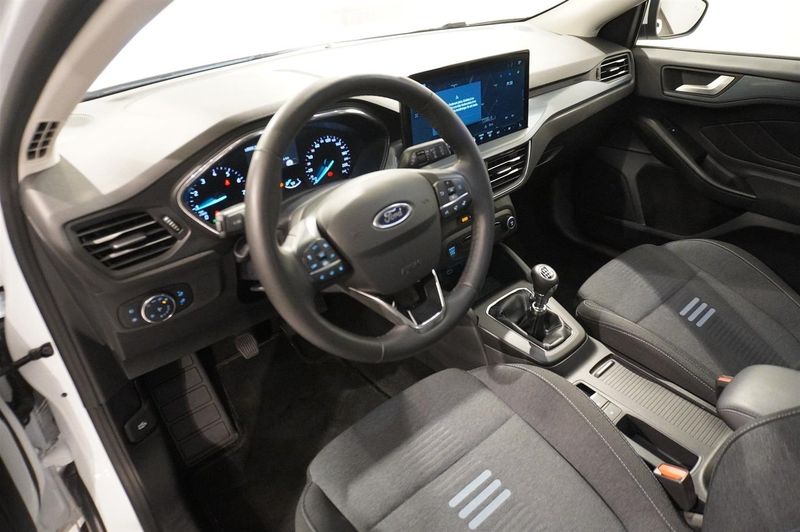 Ford Focus bild 7