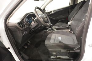 Ford Focus bild 8