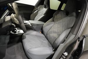 BMW iX bild 4