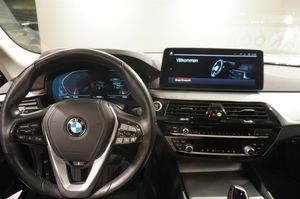 BMW 520 bild 16