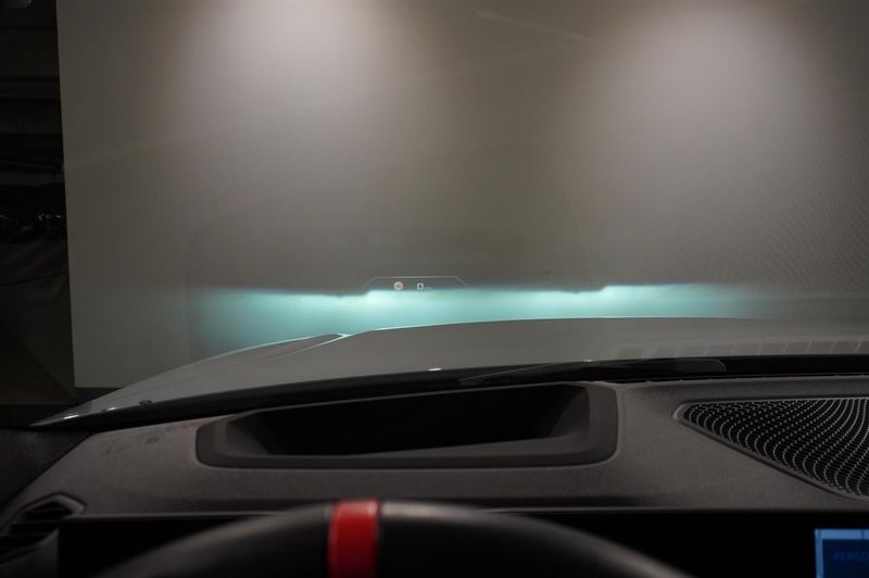 BMW i4 bild 15
