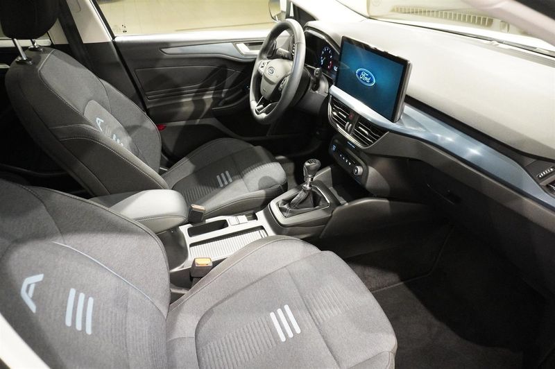 Ford Focus bild 9