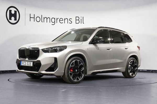 BMW X1 M35i xDrive M Sportpaket Pro Drag DA Pro HUD Panorama H - 2026