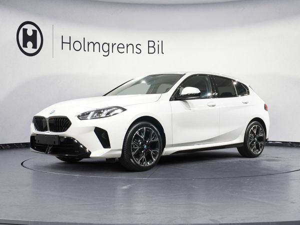 BMW 120 M Sport Design Navi Rattvärme Kamera Tonade - 2026