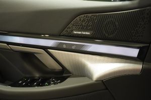 BMW i5 bild 13
