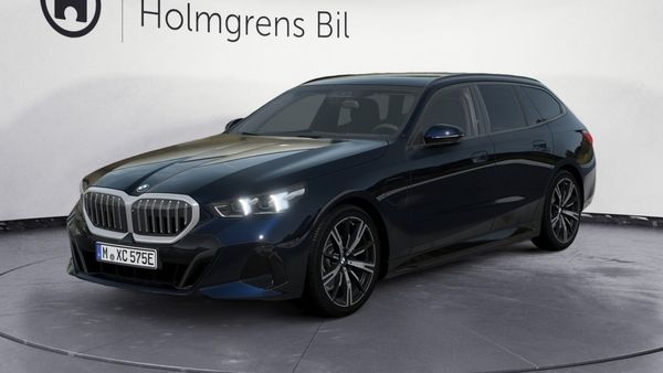 BMW 530 e xDrive Touring M Sport Business Ed Drag DA Pro H K - 2026