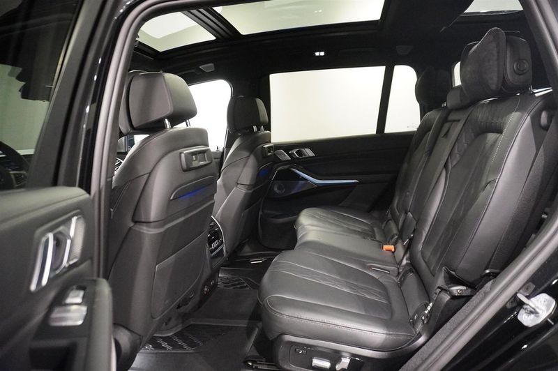 BMW X7 bild 11