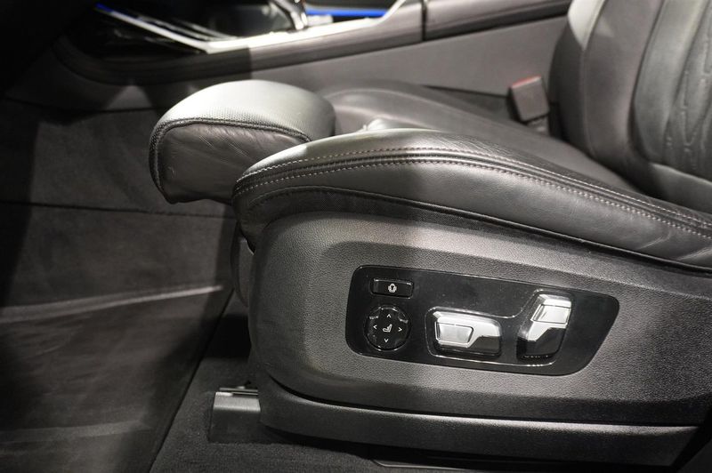 BMW X7 bild 17
