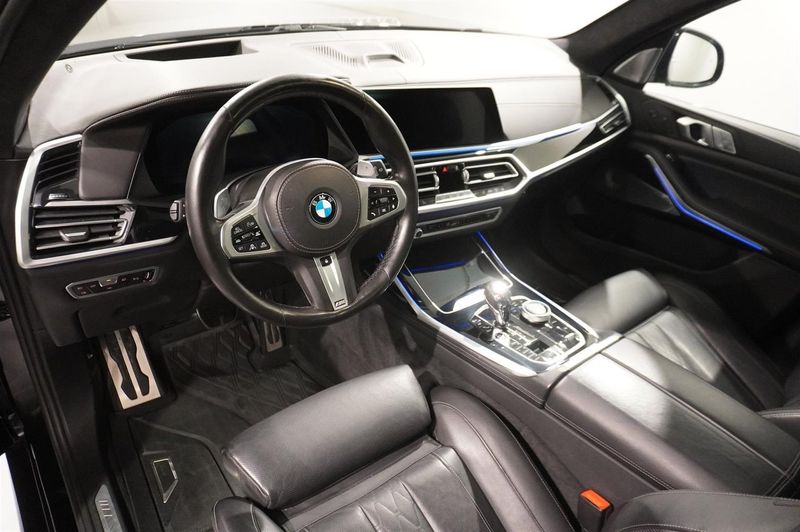 BMW X7 bild 2
