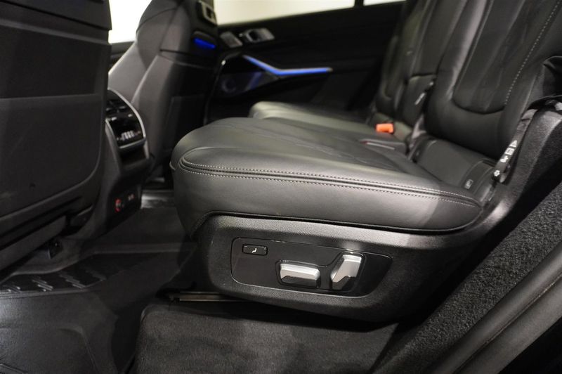BMW X7 bild 15