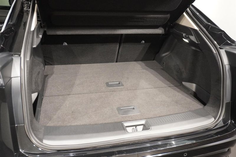 Nissan Ariya bild 12