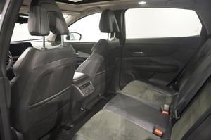 Nissan Ariya bild 11