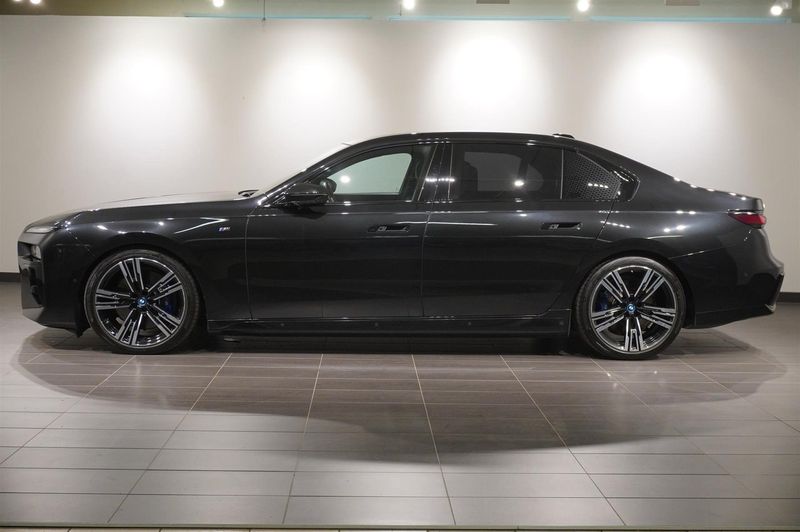 BMW i7 bild 3