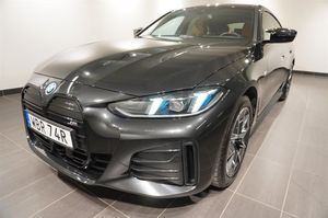 BMW i4 bild 14