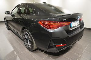 BMW i4 bild 15