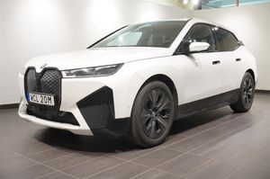 BMW iX bild 1