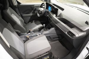 Ford Transit Courier bild 7