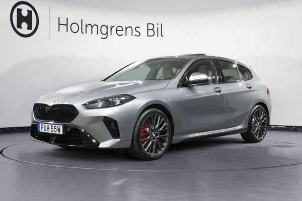 BMW 120 M Sport Pro Premium H K Panorama 19 | Ränta 0,95% - 2026