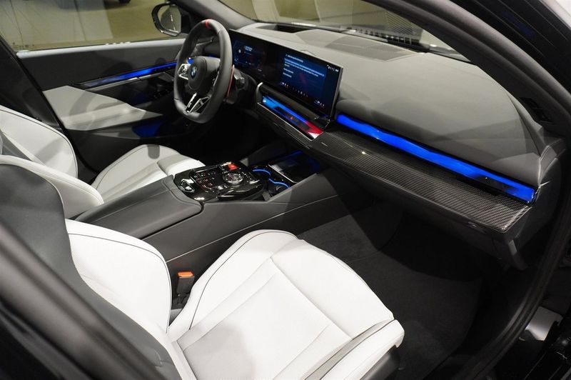 BMW M5 bild 10