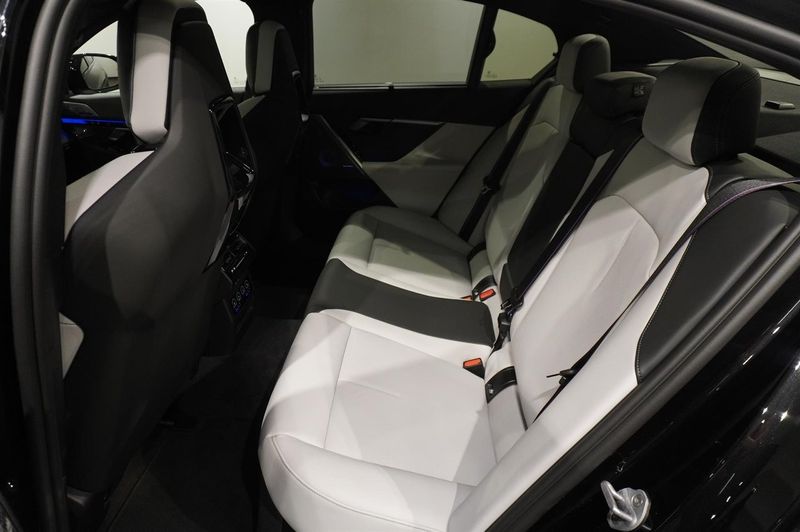 BMW M5 bild 6