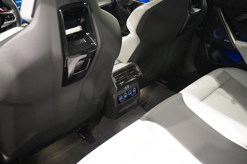BMW M5 bild 16