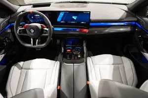 BMW M5 bild 2