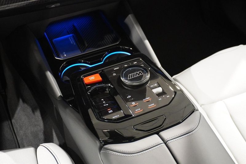 BMW M5 bild 12