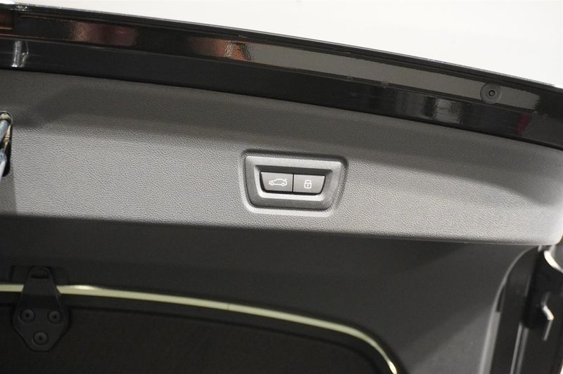 BMW i4 bild 15