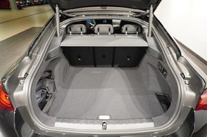 BMW i4 bild 6