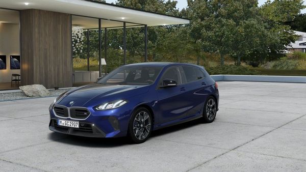 BMW M135 i xDrive Steptronic M Sport H/K PL fr 4395kr/mån 24 mån - 2027